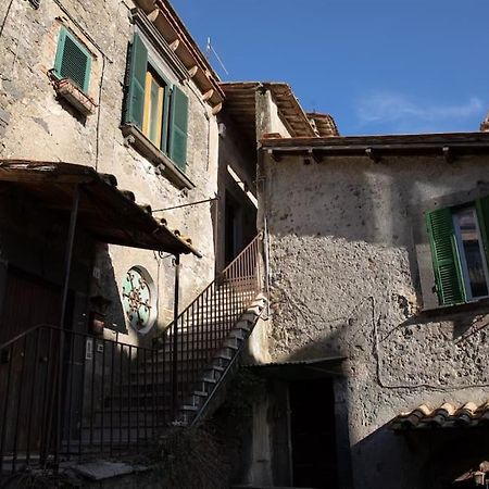 דירות בראצ'יאנו La Terrazza Nel Borgo מראה חיצוני תמונה